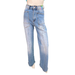 Vibrant Jeans