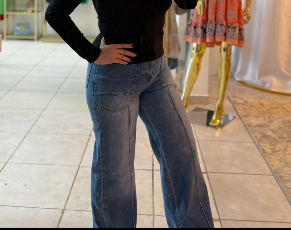 Vibrant Jeans