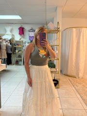 Cream Skirt concert