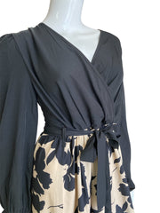 Black Flowers & Cream details